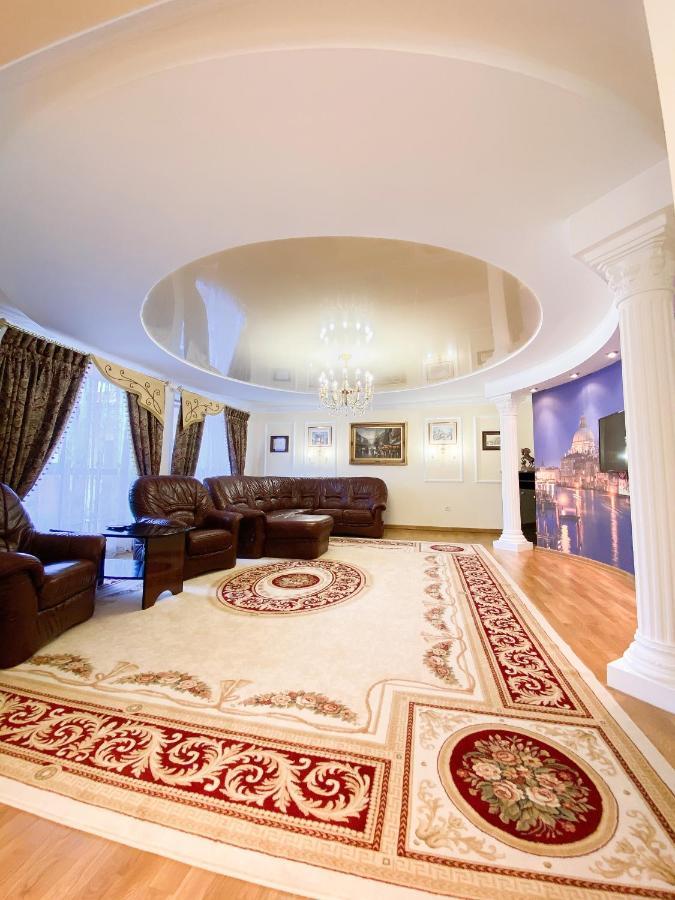Петрос Family Hotel Jaremtje Exteriör bild