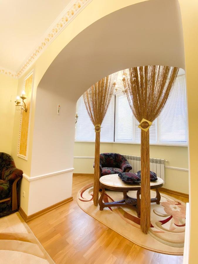 Петрос Family Hotel Jaremtje Exteriör bild