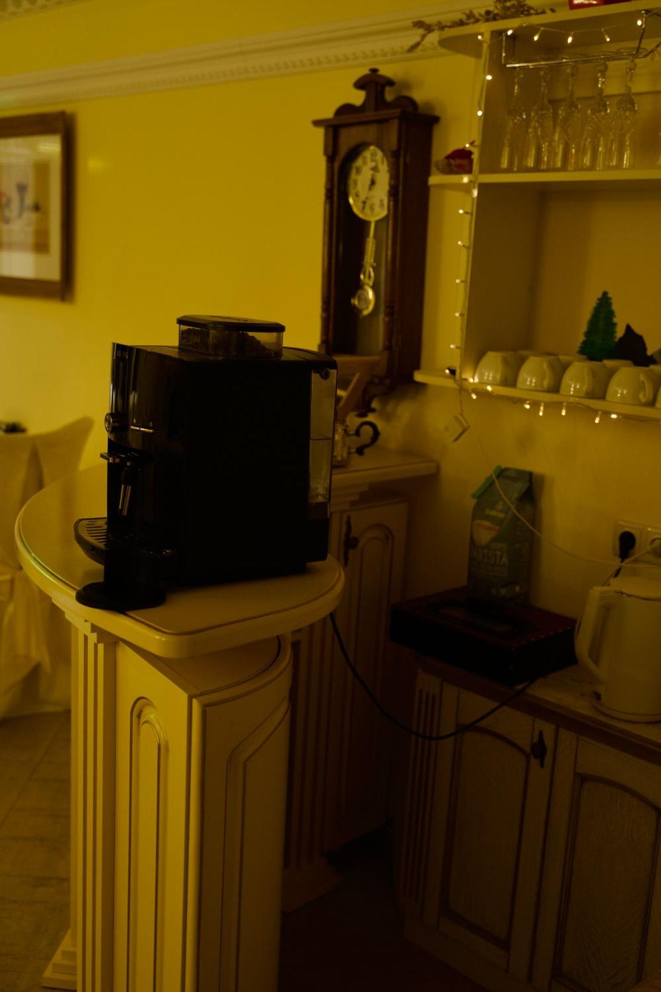 Петрос Family Hotel Jaremtje Exteriör bild